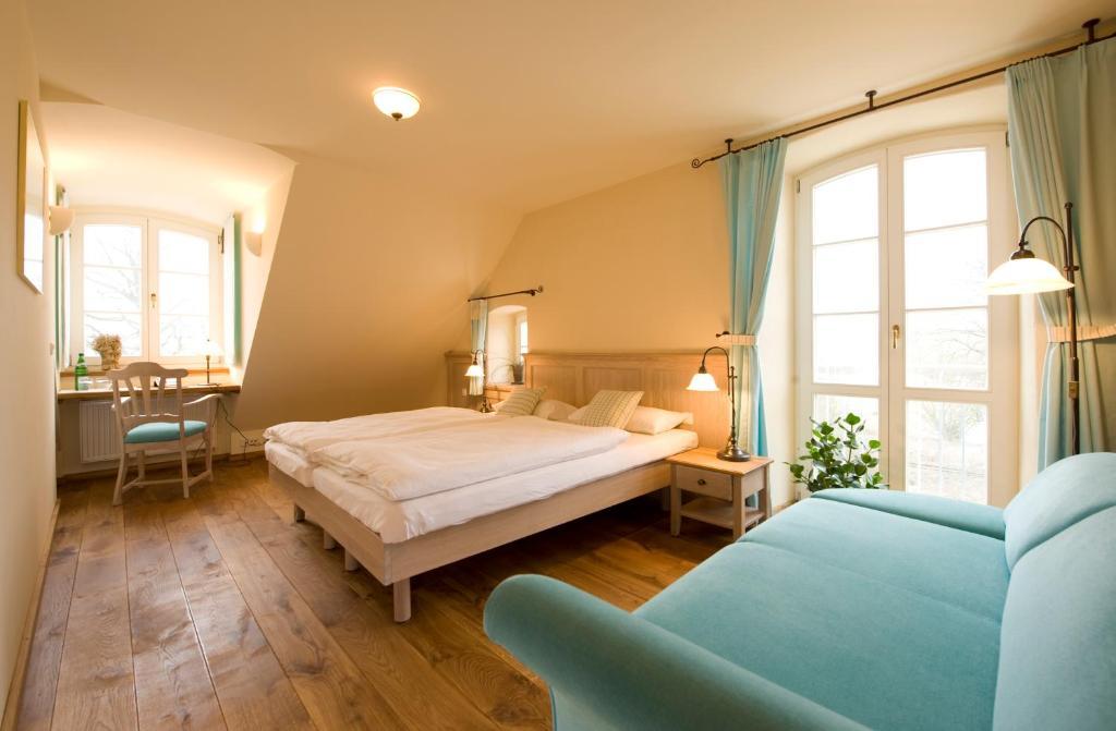 Gutshaus Parin - Bio- Und Gesundheitshotel * Moor-Rolofshagen