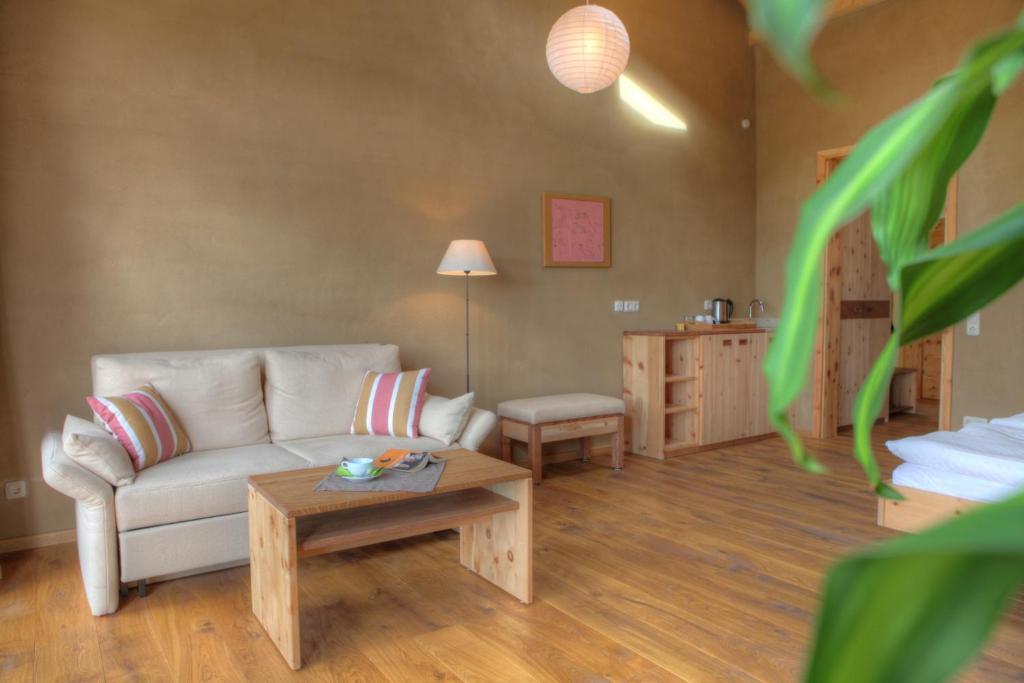 Hotel Gutshaus Parin - Bio- Und Gesundheitshotel Moor-Rolofshagen