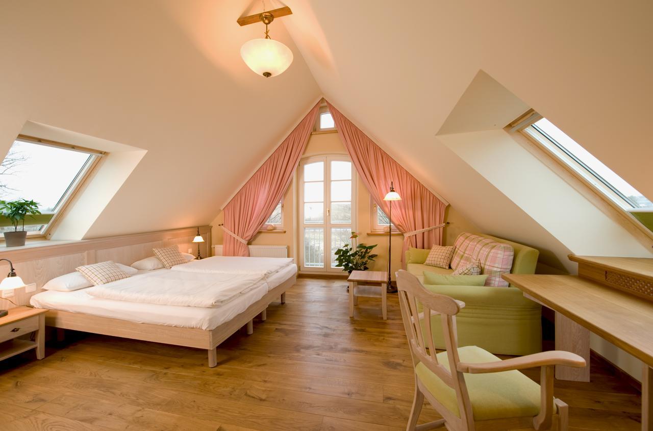 Gutshaus Parin - Bio- Und Gesundheitshotel * Moor-Rolofshagen